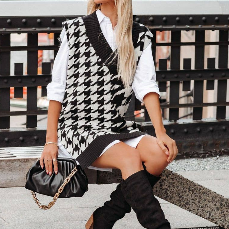 Black White Houndstooth Oversized V-Neck Sweater Vest.