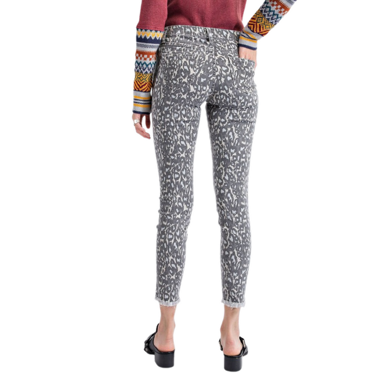 Distressed Leopard Capri Stretch Pant