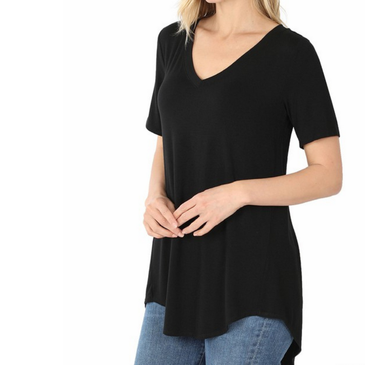 SOFT RAYON SHORT SLEEVE V-NECK HI-LOW HEM TOP