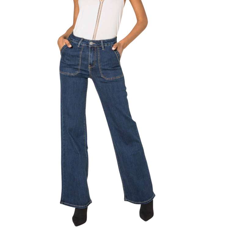 High-waisted Wide Leg Flare Stretch Jeans with Front Stitch Pocket Detail