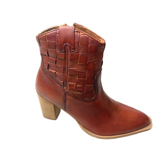 Matisse Dawn Cognac Brown Leather Thick Woven Bootie Boots