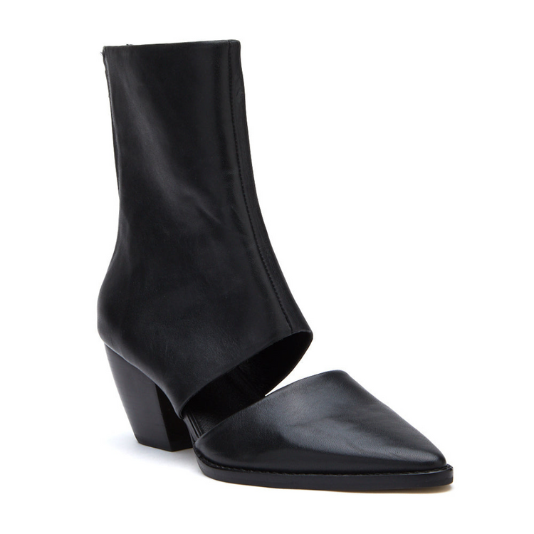 Matisse Black Caroline Leather Ankle Bootie Boots