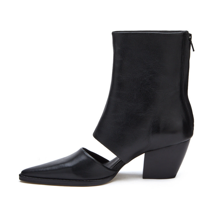 Matisse Black Caroline Leather Ankle Bootie Boots