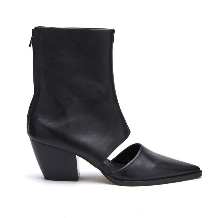 Matisse Black Caroline Leather Ankle Bootie Boots