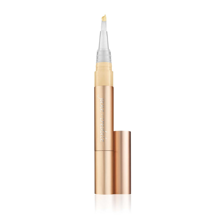 Jane Iredale Active Light No. 1 light yellow under-eye concealer. A nourishing antioxidant formula that helps to reduce under-eye puffiness as it conceals and brightens dark shadows.