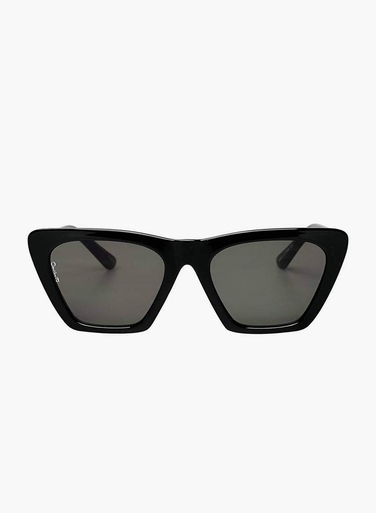 Otra Step Ahead Black - Modern Cat-eye Sunglasses